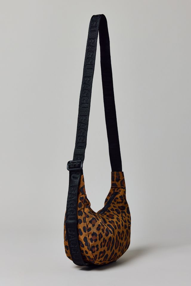 BAGGU Small Nylon Crescent Bag