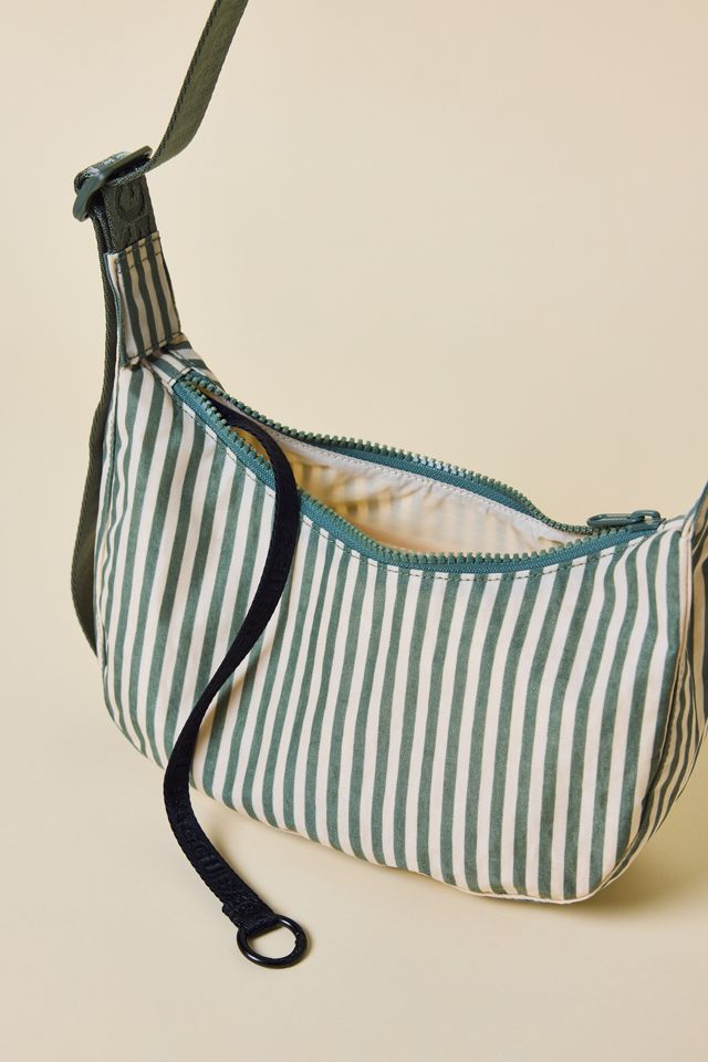 BAGGU Small Nylon Crescent Bag | Urban Outfitters