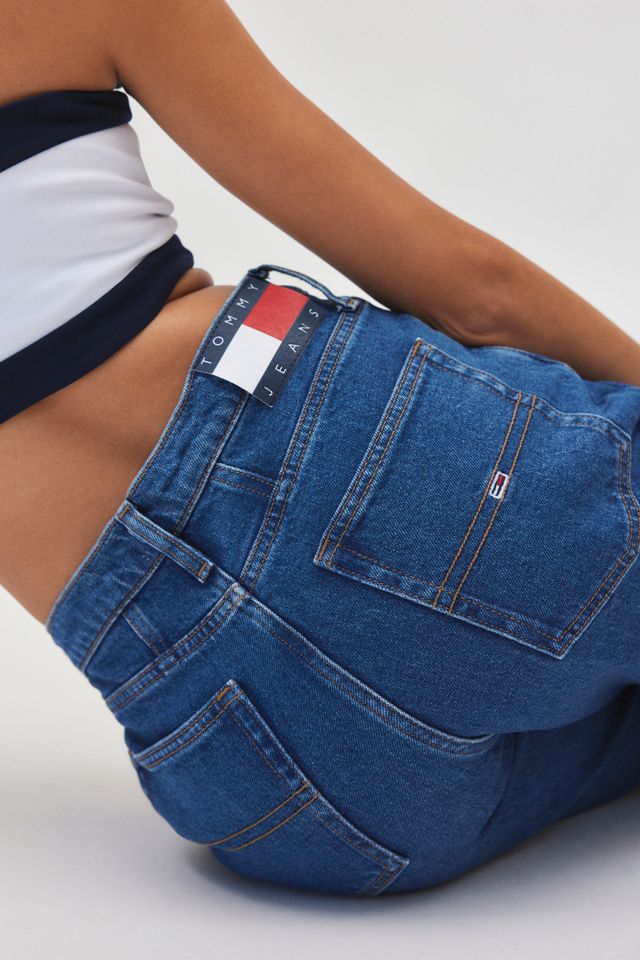 Tommy Jeans Ultra High Rise Tapered Mom Jean | Urban Outfitters