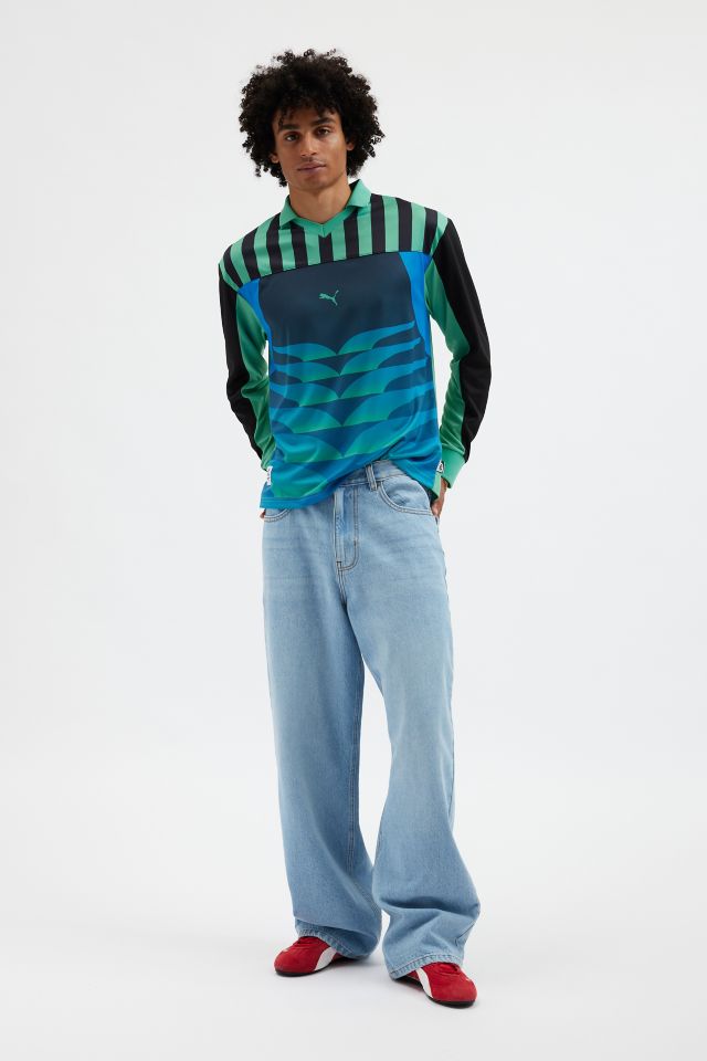 Puma NeverWorn Long Sleeve Soccer Jersey Tee | Urban Outfitters