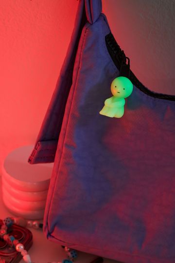 Smiski® Glow-In-The-Dark Zipperbite Figure