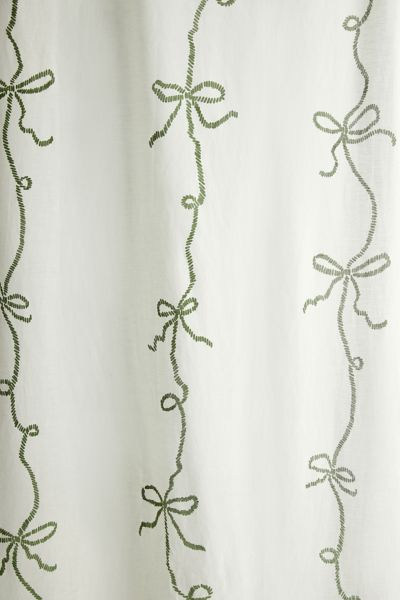 Lacey Bows Window Panel