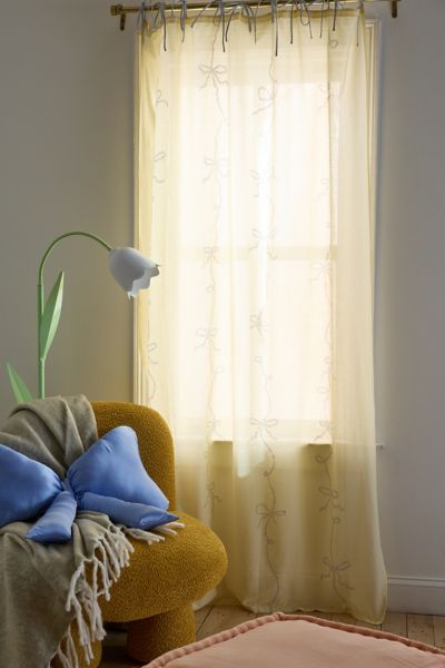 Lacey Bows Semi-Sheer Window Panel