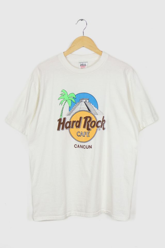 Vintage Hard Rock Cancun Tee | Urban Outfitters