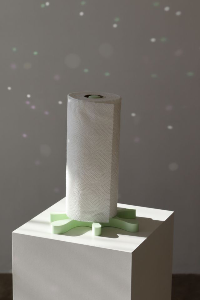 Under-Shelf Paper Towel Holder  Urban Outfitters Japan - Clothing, Music,  Home & Accessories