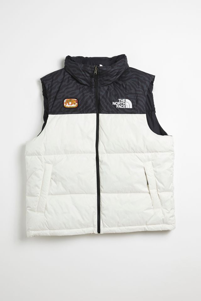 The North Face 1996 Retro Nuptse Boxy Vest | Urban Outfitters The North Face 1996 Retro Nuptse Boxy Vest | Urban Outfitters