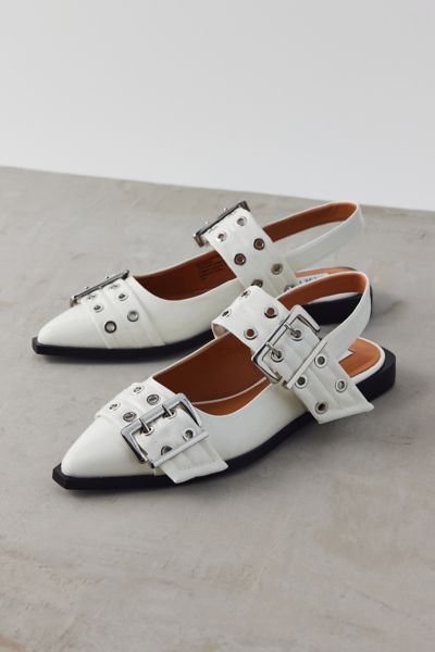 STEVE MADDEN GRAYA BUCKLE SLINGBACK MULE IN WHITE, WOMEN'S AT URBAN OUTFITTERS