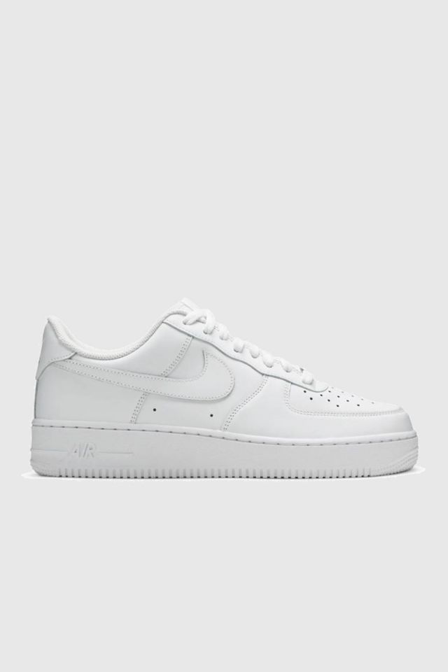 Nike Air Force 1 Low 07 Triple White Sneakers CW2288 111