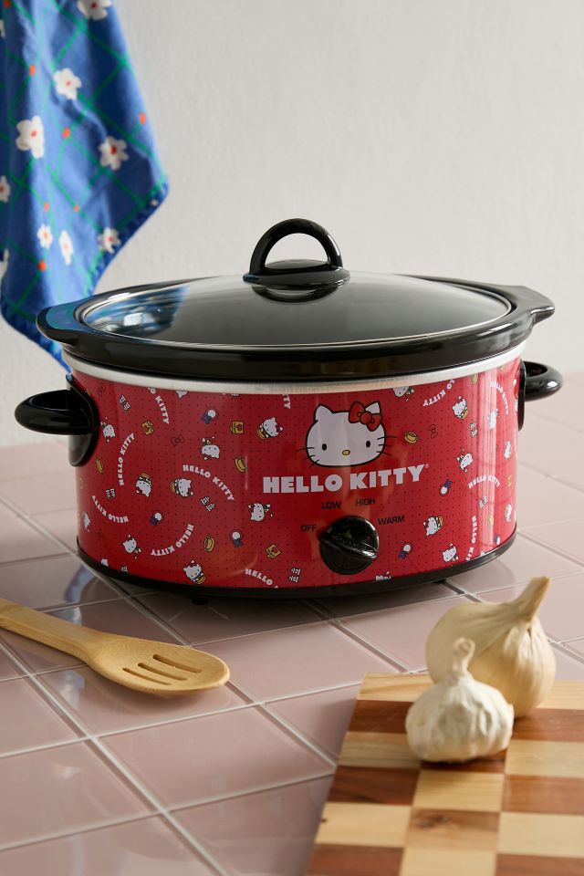 Hello Kitty 5-Quart Slow Cooker | Urban Outfitters