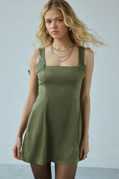 ラップ風スカートドレス(ベージュ)T1-360BE-M | OTONA DRESS
