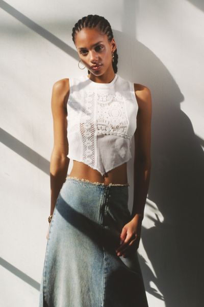 Bdg Elliote Crafted Cropped Tank Top In White, Women's At Urban Outfitters