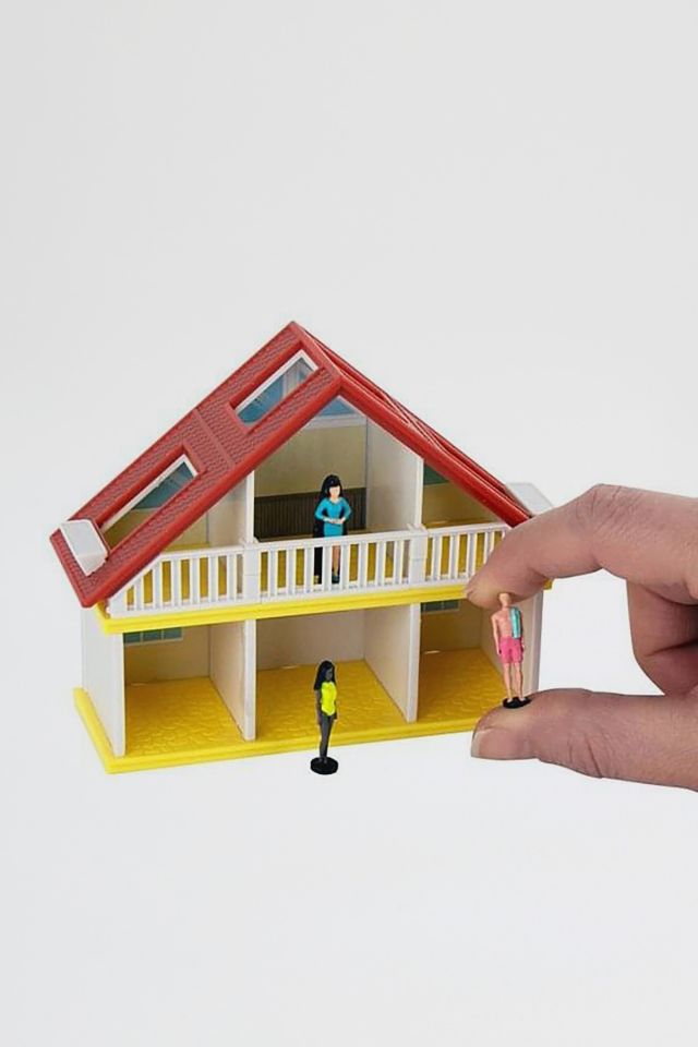 Worlds Smallest Barbie Malibu Dream House #3