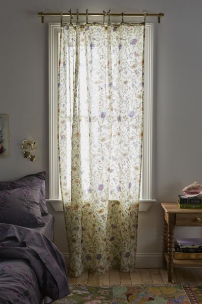 Printed Bedding + Décor | Floral + Bow Room Décor