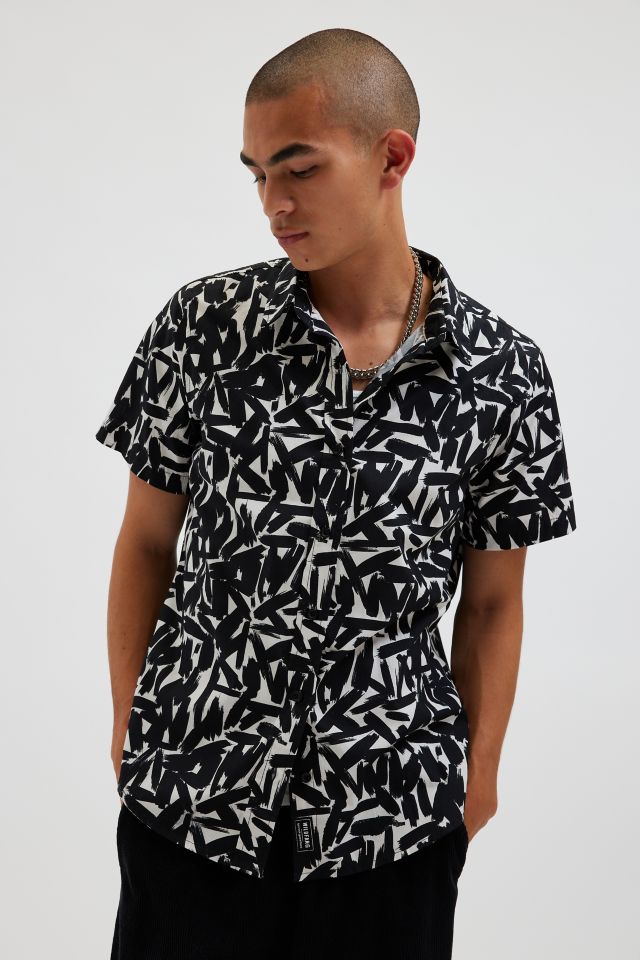 WILDFANG The Essential Short Sleeve Button-Up Shirt #1