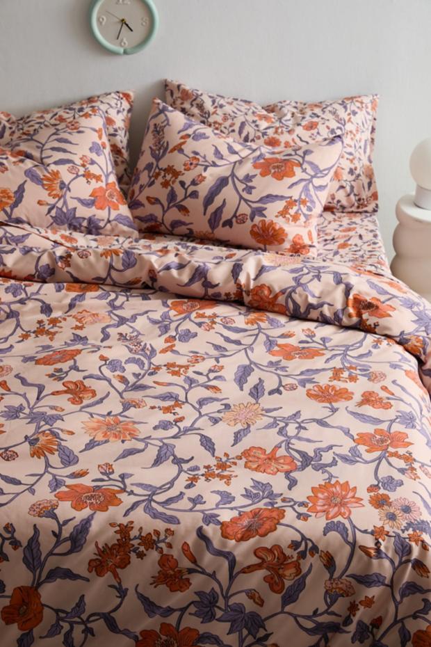 Ella Vine Floral Duvet Set