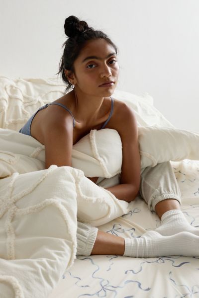Urban Outfitters Wild Bows Tufted Comforter In Ivory At