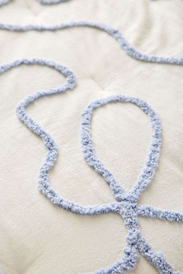 Wild Bows Tufted Comforter #2