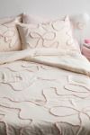 Wild Bows Tufted Comforter