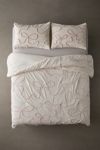 Wild Bows Tufted Comforter