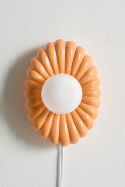 Poppy Sconce