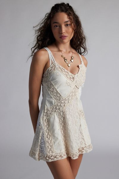 Kimchi Blue Laney Spliced Lace Slip Dress