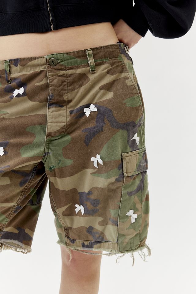 Urban Renewal Remade Allover Bow Camo Slouchy Cut-Off Short