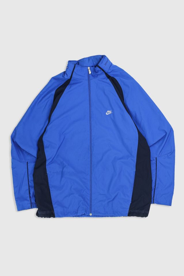 Choosing the Right Windbreaker Jacket