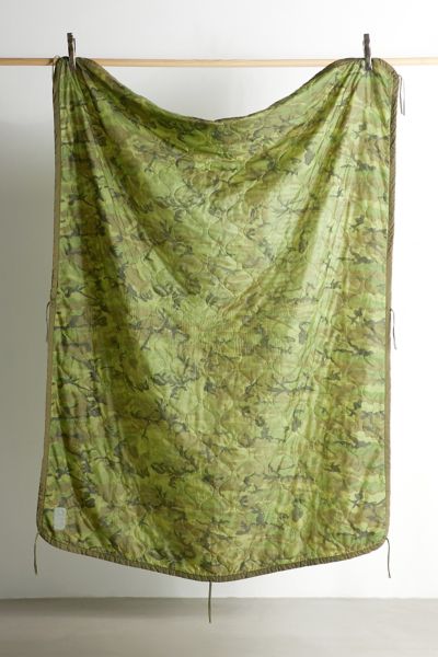 Shop Urban Renewal Vintage Camo Utility Throw Blanket In Camo At Urban Outfitters