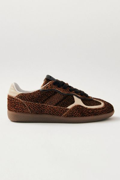 Shop Alohas Tb. 490 Leather Sneakers In Rife Soft Tan, Women's At Urban Outfitters