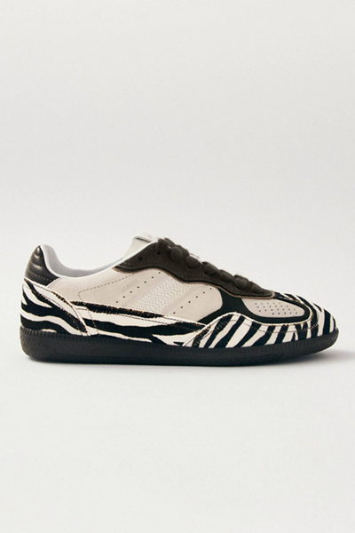 ALOHAS tb. 490 Leather Sneakers in Soft Brown, Women’s at Urban Outfitters