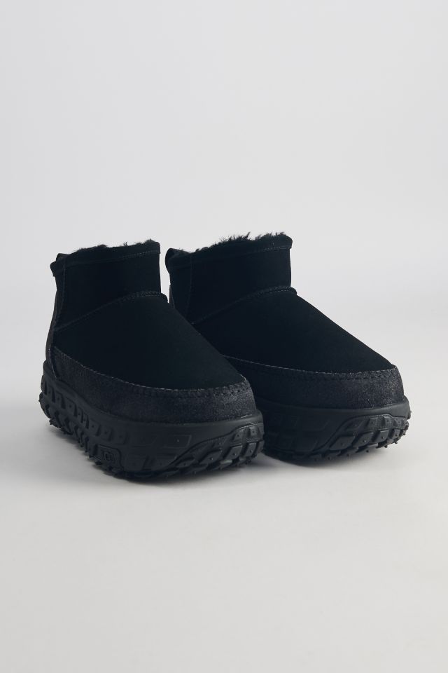 UGG Men's Venture Daze Ultra Mini Boot #1