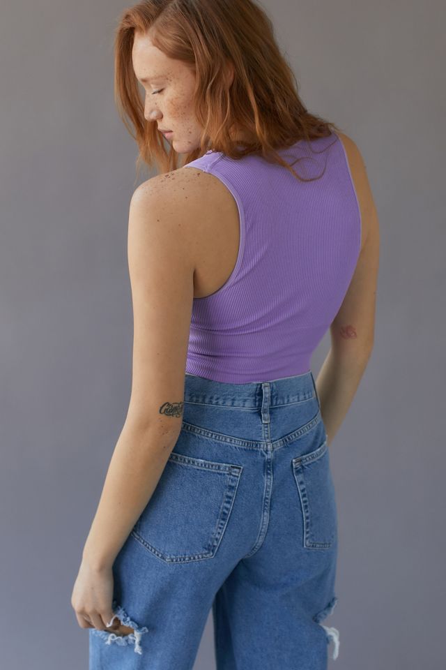 Out From Under Hailey Seamless Plunge Cropped Tank Top #1