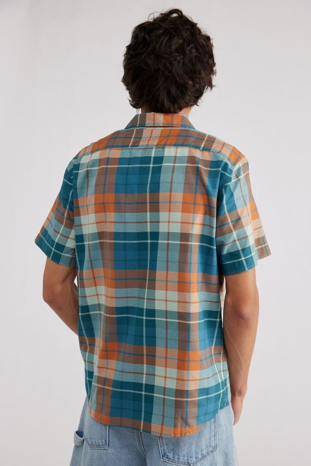 Marmot Aerobora Novelty Short Sleeve Shirt | Urban Outfitters