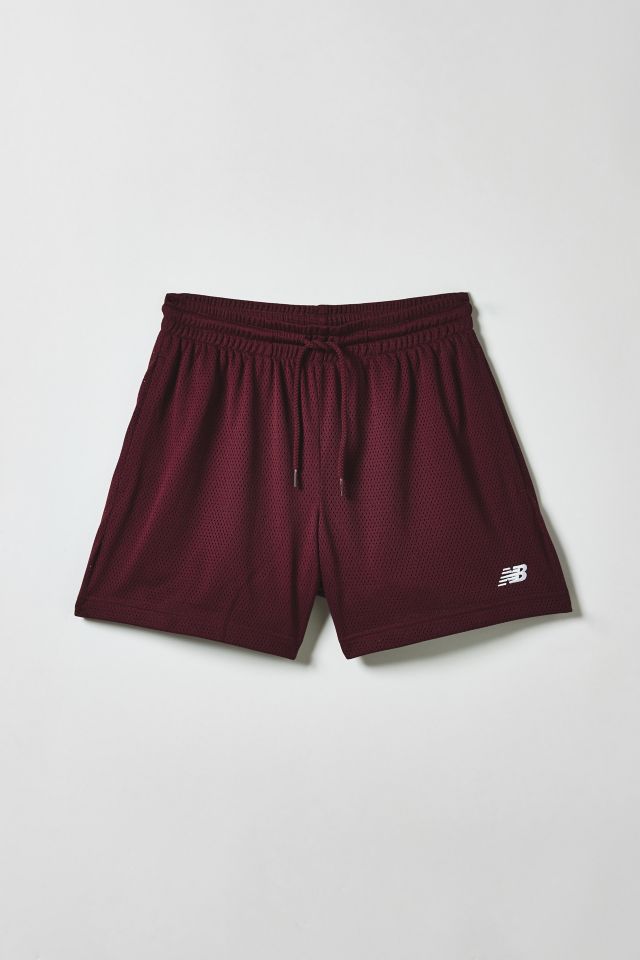 ◆New Balance◆ UNI Essential Single Mesh 5-quarter Shorts S New Balance Sport Essentials 5” Running Short | Urban Outfitters