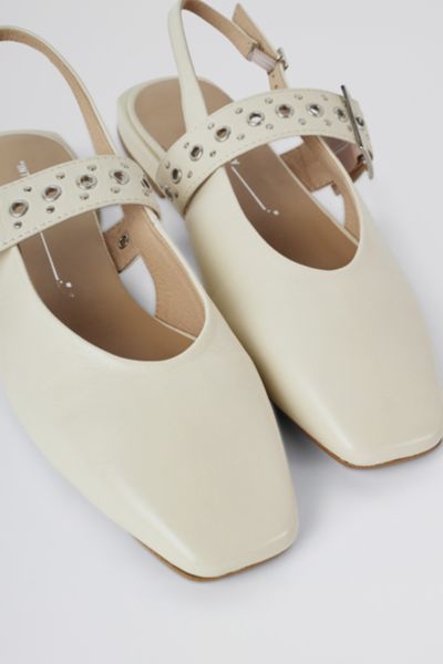 INTENTIONALLY BLANK PEARL SLINGBACK BALLET FLAT IN CREAM, WOMEN'S AT URBAN OUTFITTERS
