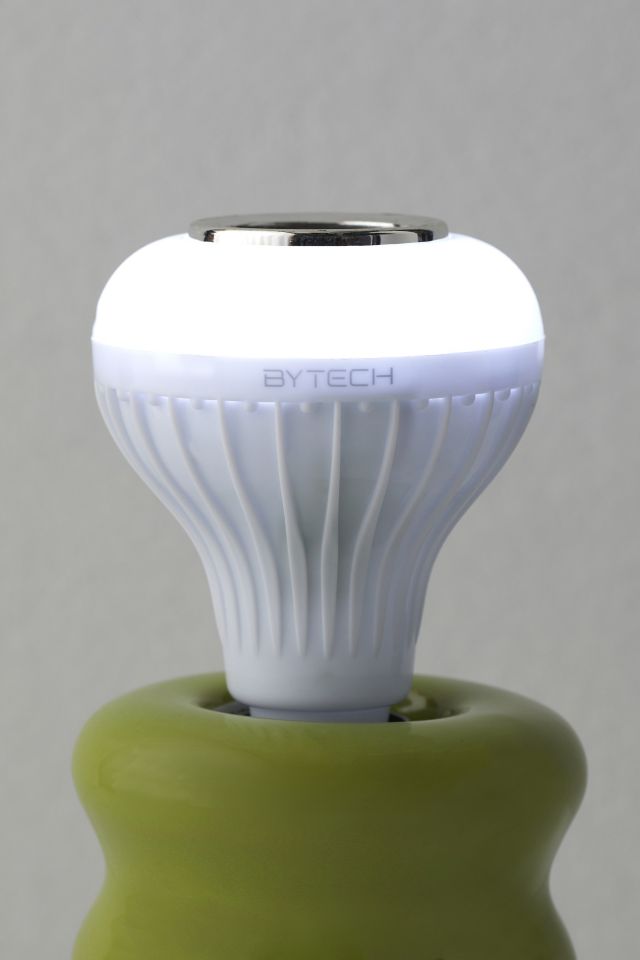 Color-Changing Speaker Light Bulb #2