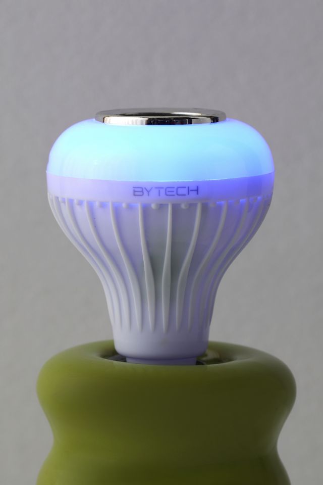 Color-Changing Speaker Light Bulb #3