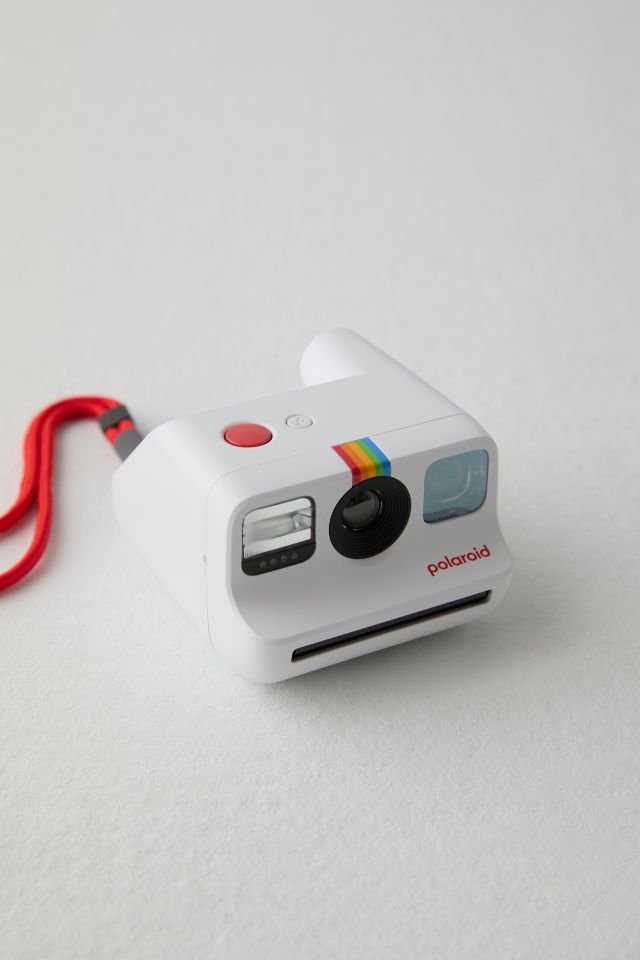 Instant camera polaroid go generation 2