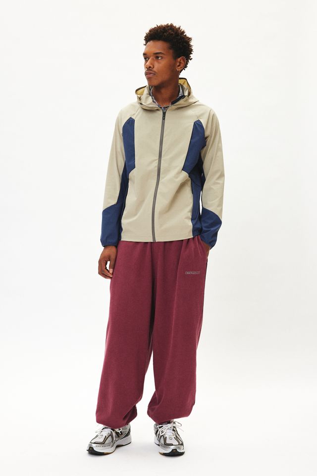 Oakley Enhance Active Lightweight Windbreaker Jacket | Urban