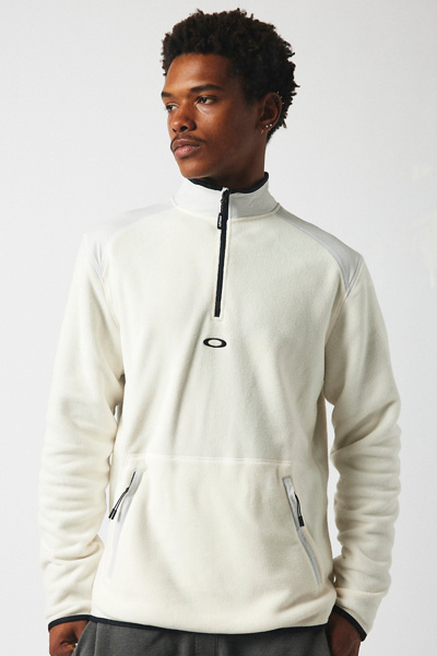 Oakley Butter Tech Fleece Quarter Zip Sweatshirt | Urban Outfitters