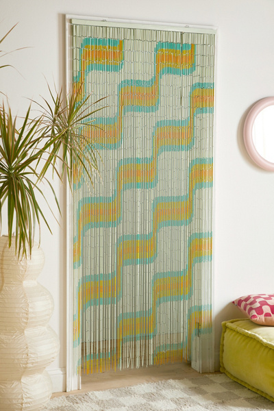 新品　アーバンアウトフィッターズ　バンブーカーテン Floral Bloom Oversized Bamboo Beaded Curtain | Urban Outfitters