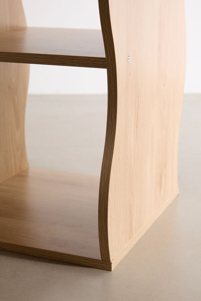 Wiggle 4-Cube Bookshelf | Urban Outfitters
