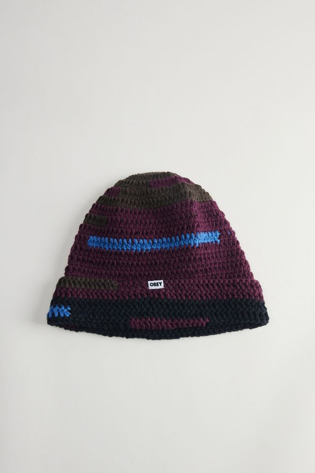 Tuque en crochet Fairmount OBEY #1