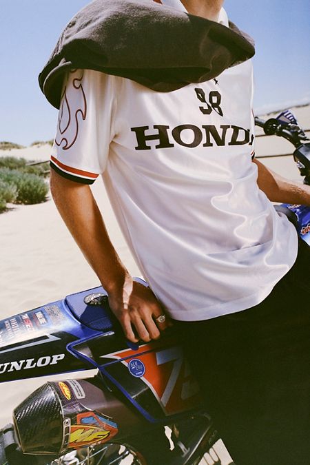 Supreme Honda Fox Racing Moto Jersey Top | Urban Outfitters Supreme Honda Fox Racing Moto Jersey Top | Urban Outfitters