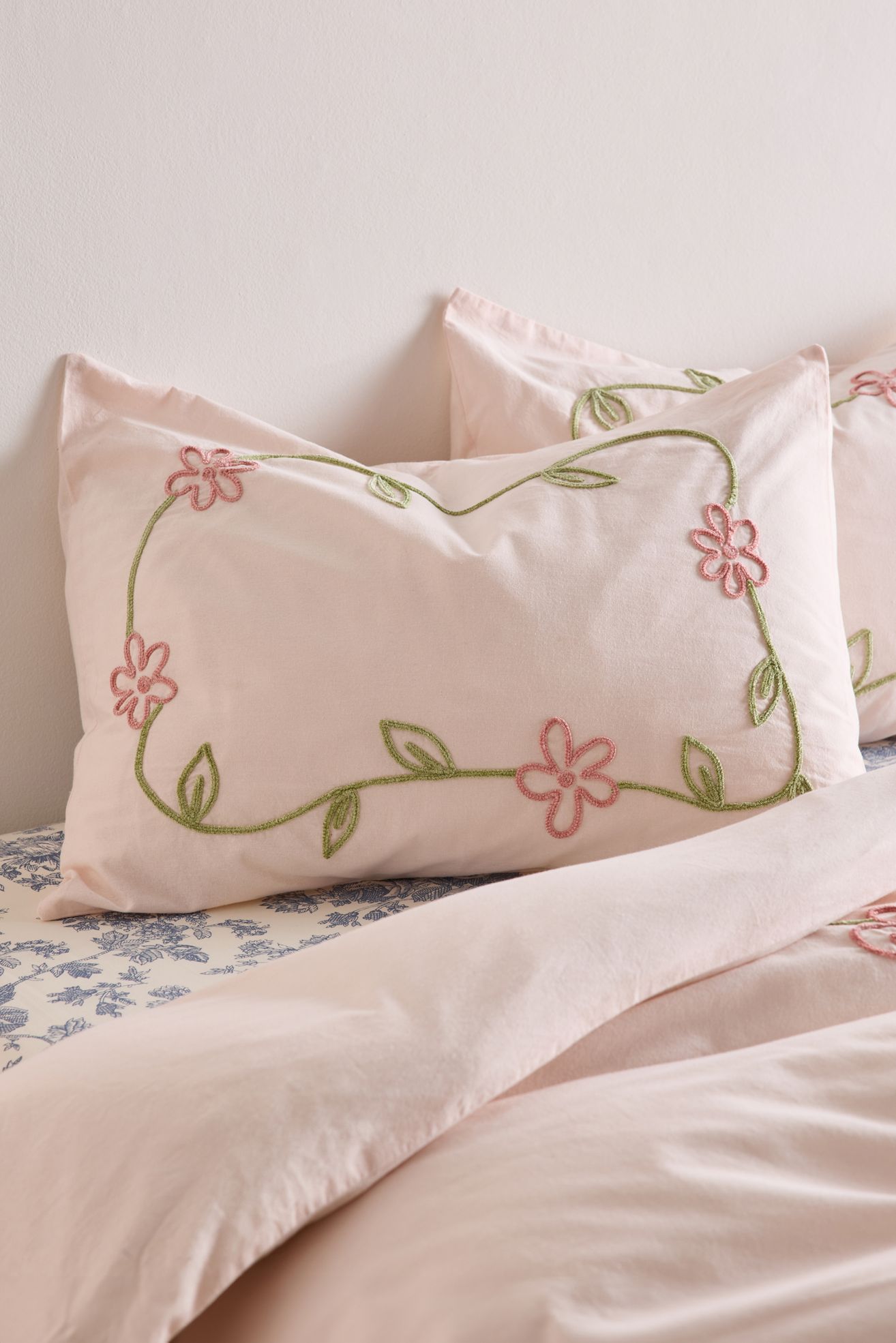 Falling Vines Floral Sham Set - Pink, Regular, STANDARD