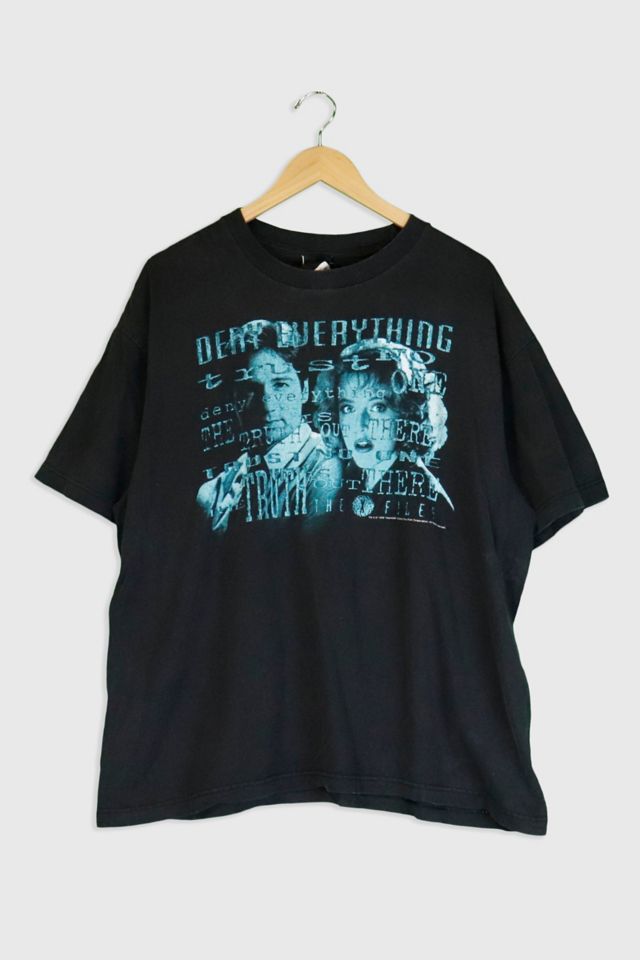Vintage 1995 20th Century Fox The X Files T Shirt Urban Outfitters