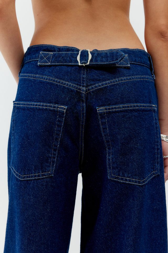 BDG Logan Twisted Buckle Barrel Jean #3