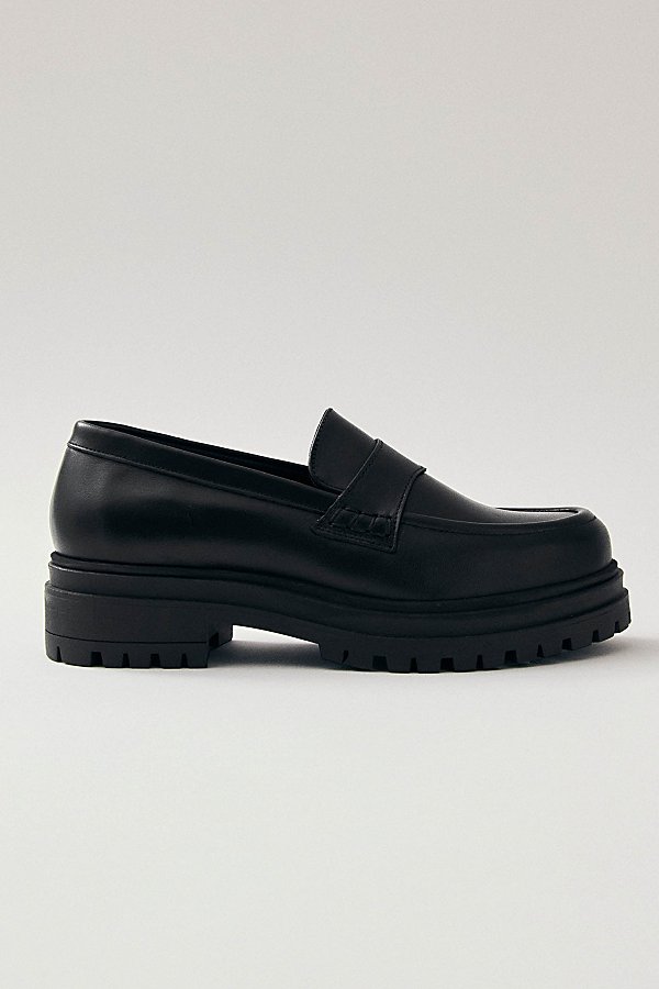 ALOHAS OBSIDIAN LEATHER LUG SOLE LOAFER IN BLACK, WOMEN'S AT URBAN OUTFITTERS