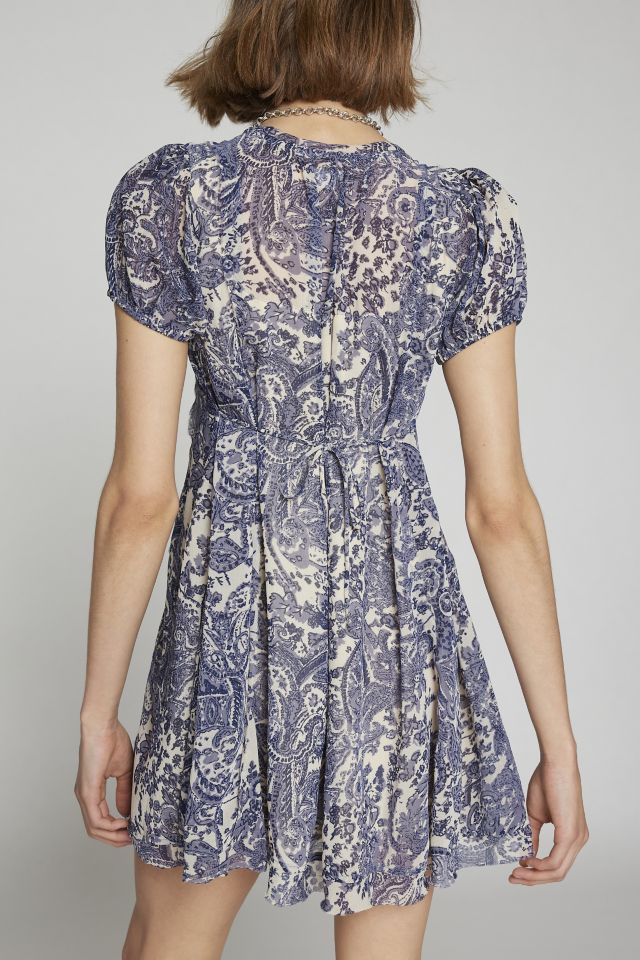 Kimchi Blue Phoebe Babydoll Mini Dress | Urban Outfitters