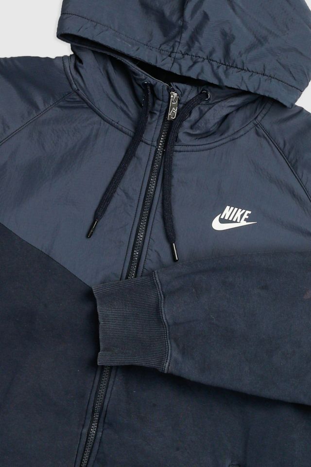 Vintage nike sweatshirt online urban outfitters